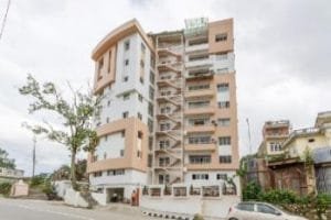 Retreat Apartments