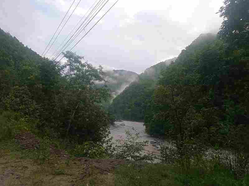 traveling to Sindhupalchok