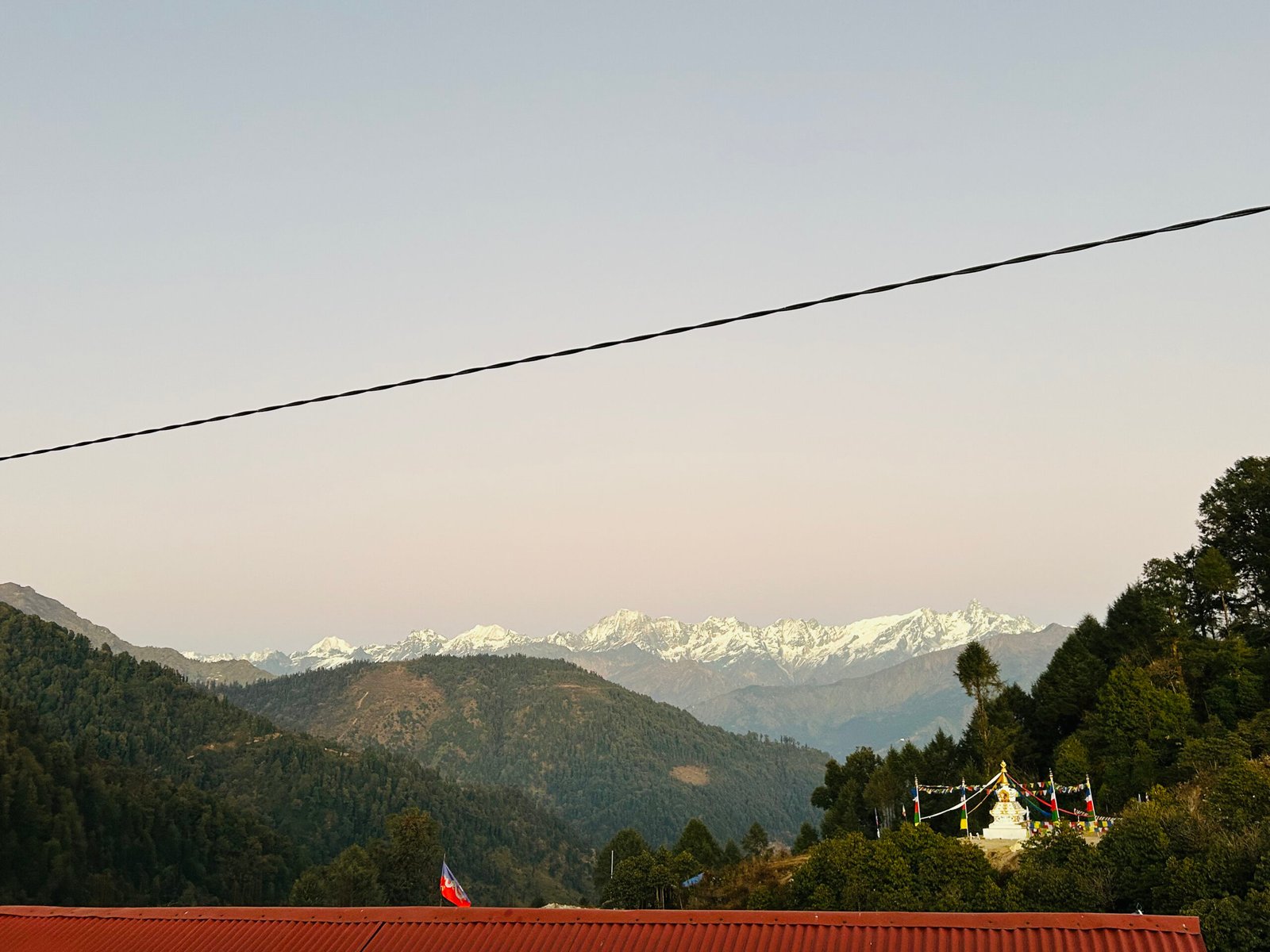 Group Trek vs Solo Trek in Nepal