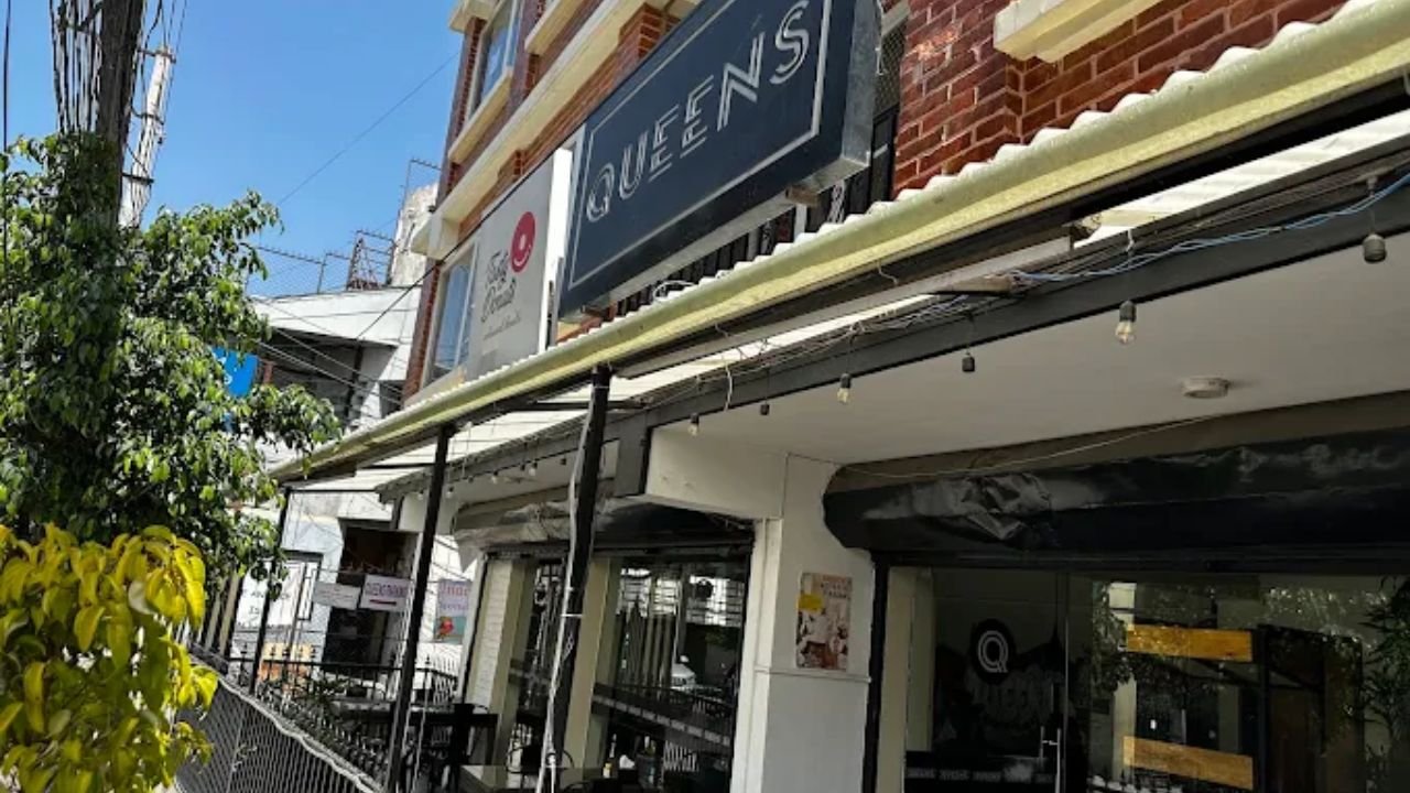 Queens Eatery